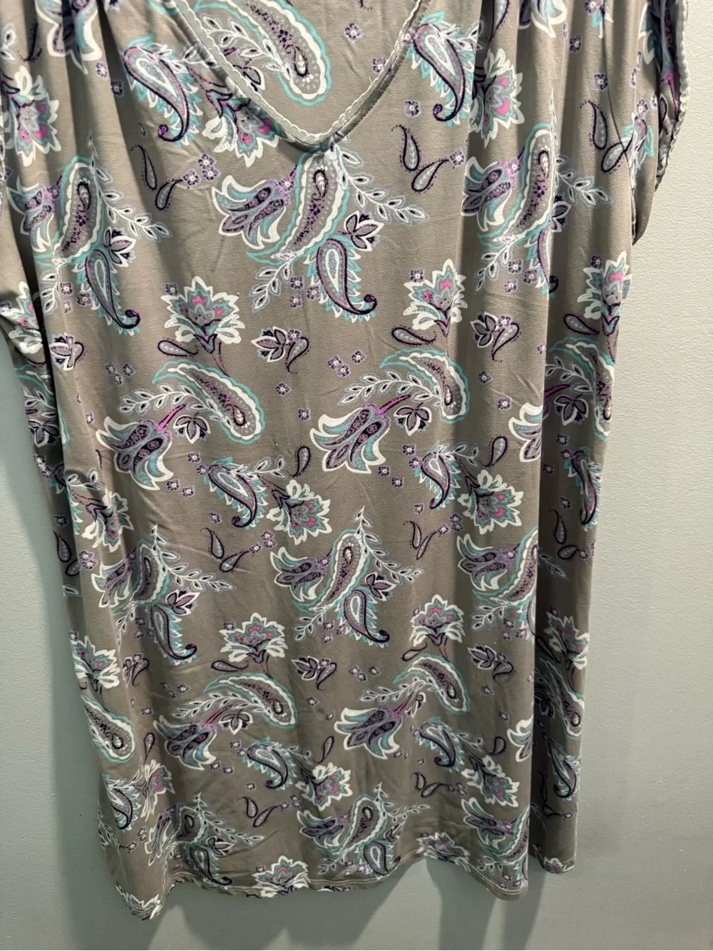Women’s Soft & Cozy Ellen Tracy Nightgown Sleepwear size 1x